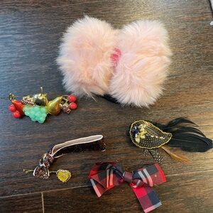 6 piece miscellaneous hair clips / tie set